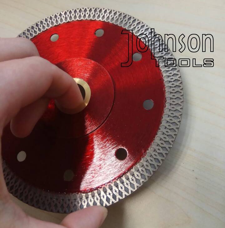 Lame diamantée turbo à mailles cycloniques frittées de 125 mm pour carreaux de céramique